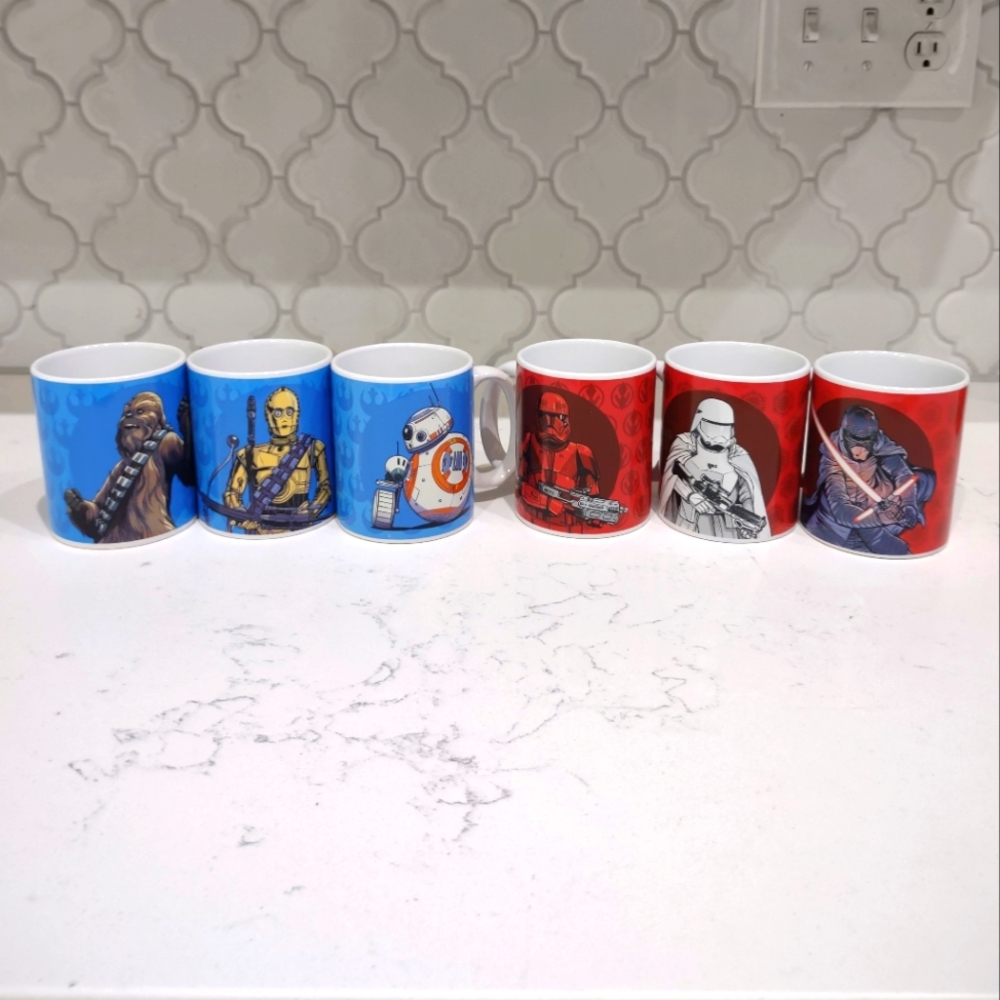 STAR WARS Galerie mug set Chewbacca, bb8, C-3po, snow trooper, Kylo Ren